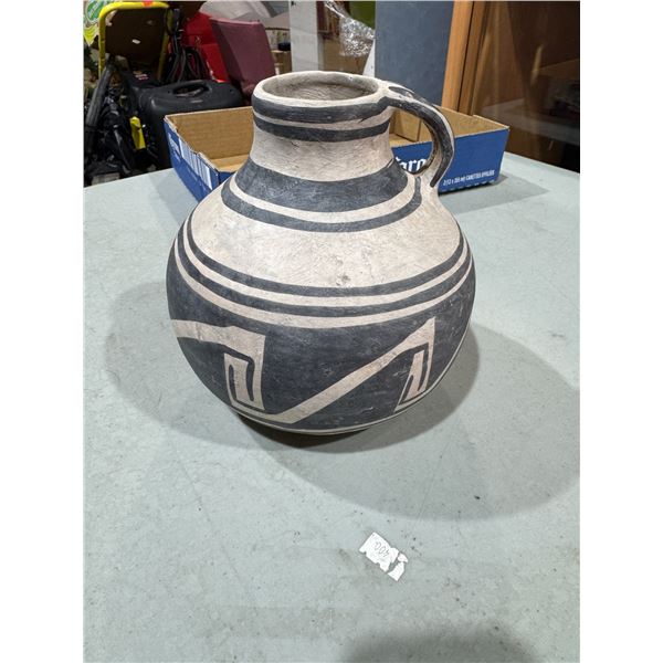 Signed ANASAZI smiling waterfall case