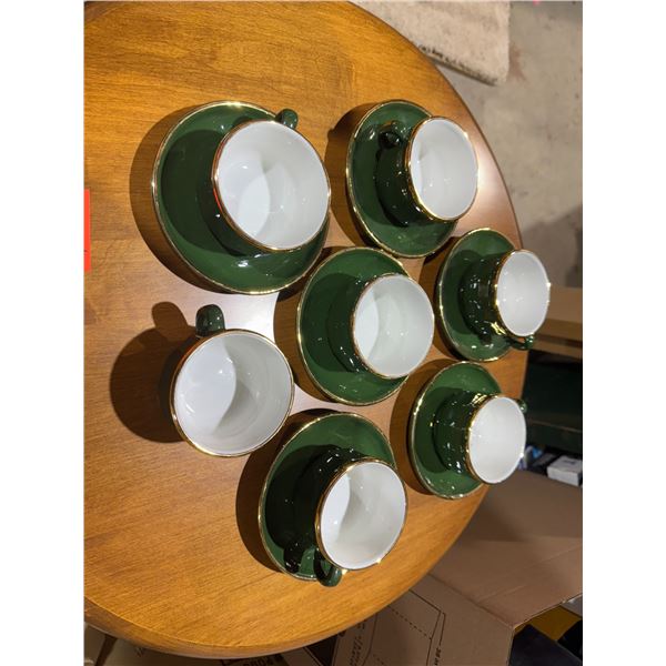 APILCO France, cups, and saucers