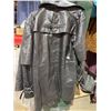 Image 2 : Leather coat size not shown