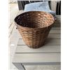 Image 1 : bamboo waste basket