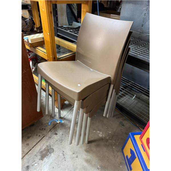 4 stacking chairs