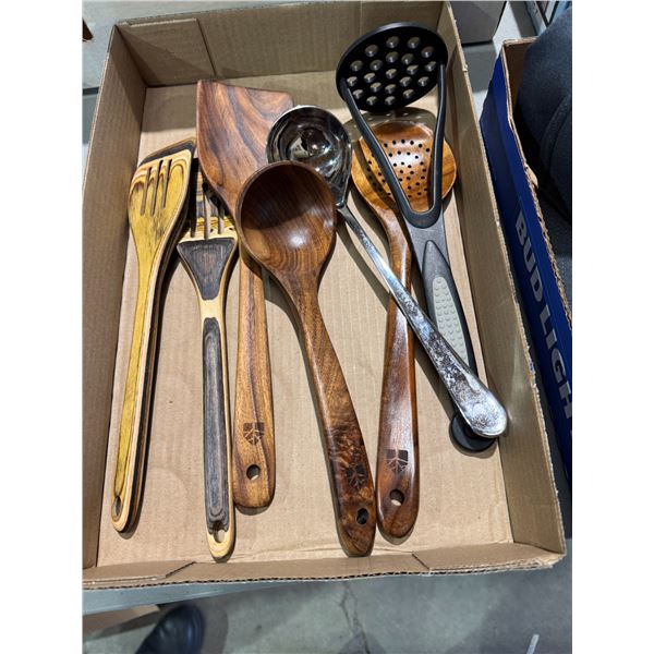 Kitchen utensils