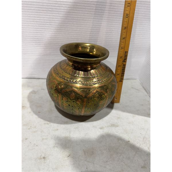 Brass pot with copper inlay made an Indian pot