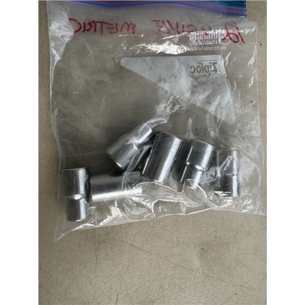 Half inch strike metric sockets