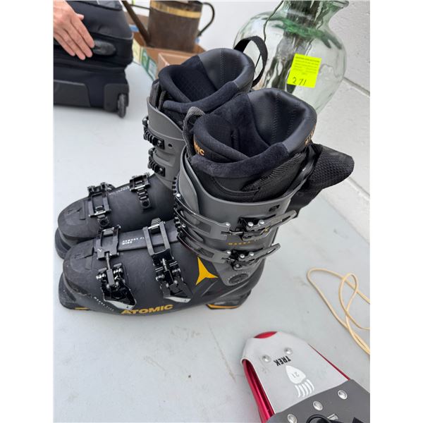 Atomic ski boots size 26/26.5
