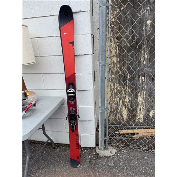 BONAFIDE skis M