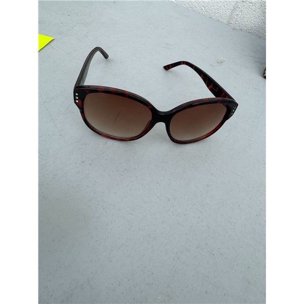 Banana republic sunglasses