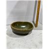 Image 1 : Pottery bowl