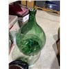 Image 1 : Green glass wine jug