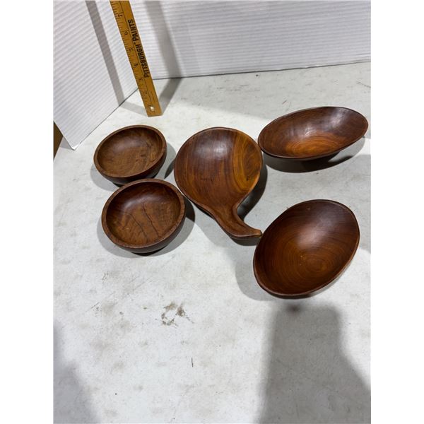 Wood bowls