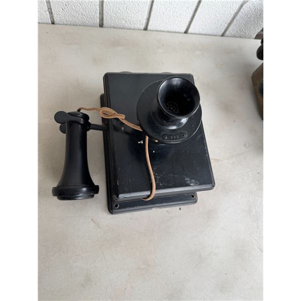 Vintage western electric wall phone number 323 wooden box spells bake light receive