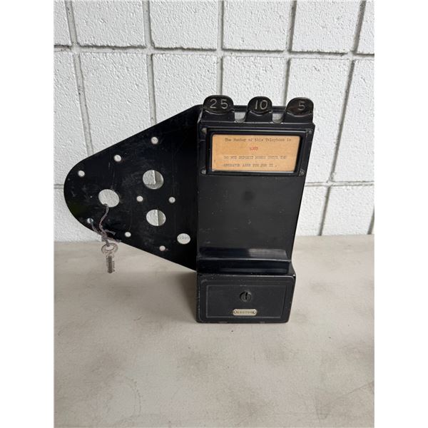 Vintage phone money coin box 5/10/$.25 number 9385 with