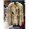 Image 1 : Fur coat size not shown
