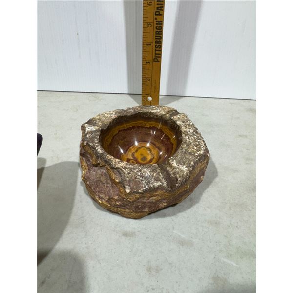 Agate ashtray