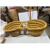 Image 2 : Woven Donkey basket