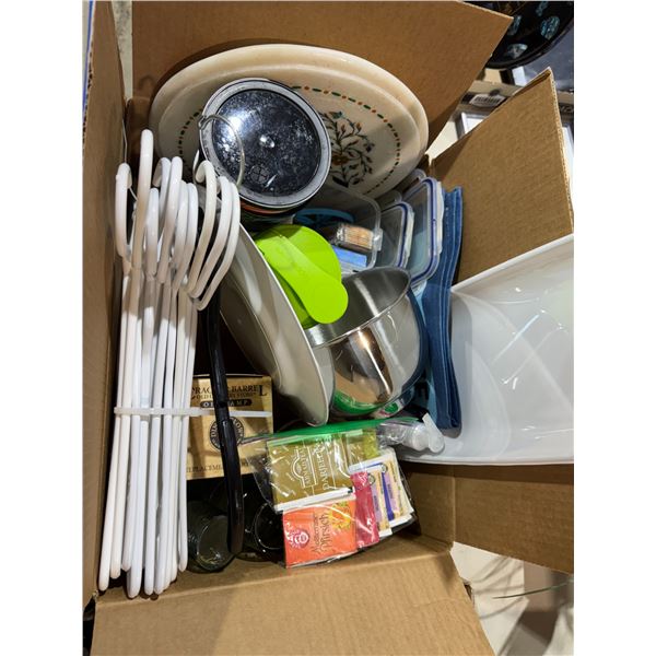 Household and kitchen items