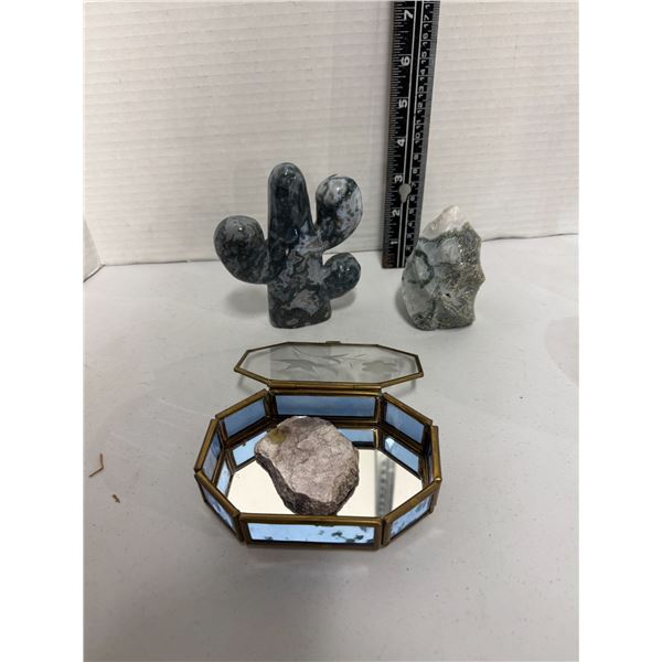 Assorted stones and crystals