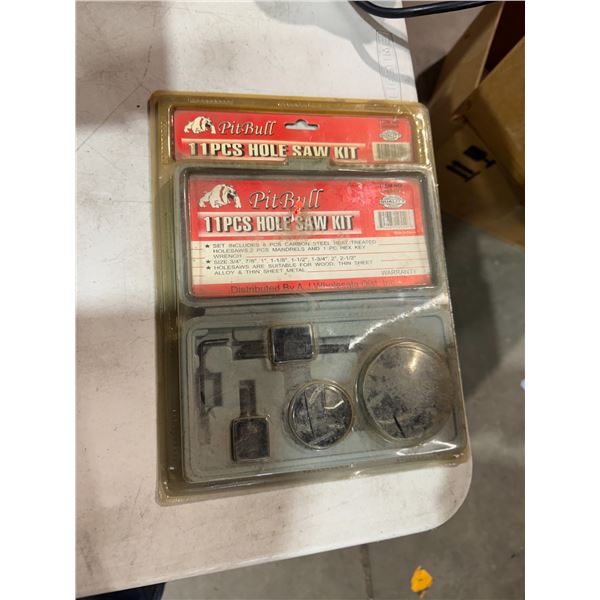 Hole saw kit