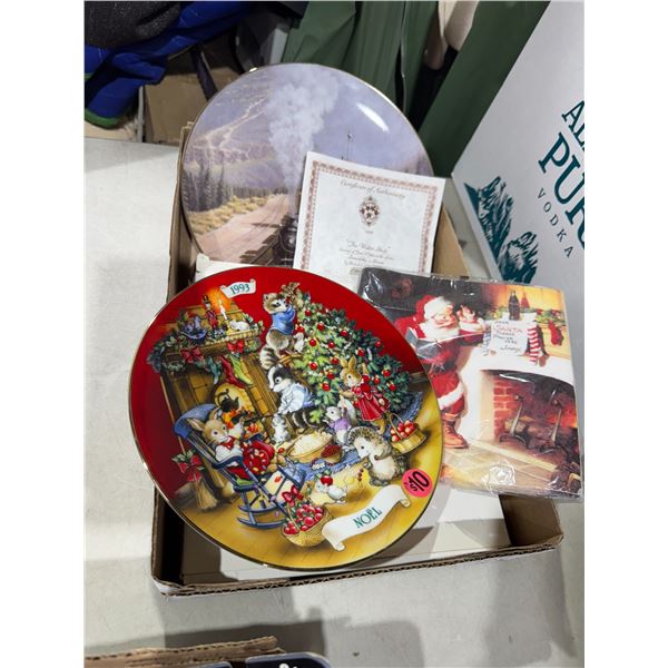 Assorted collectible plates