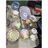 Image 1 : Assorted cups, saucers, plates, etc.