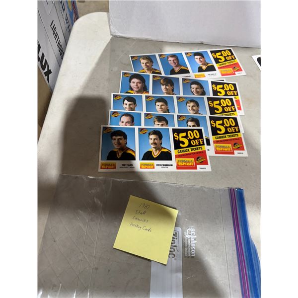 Shell Canucks Collector cards