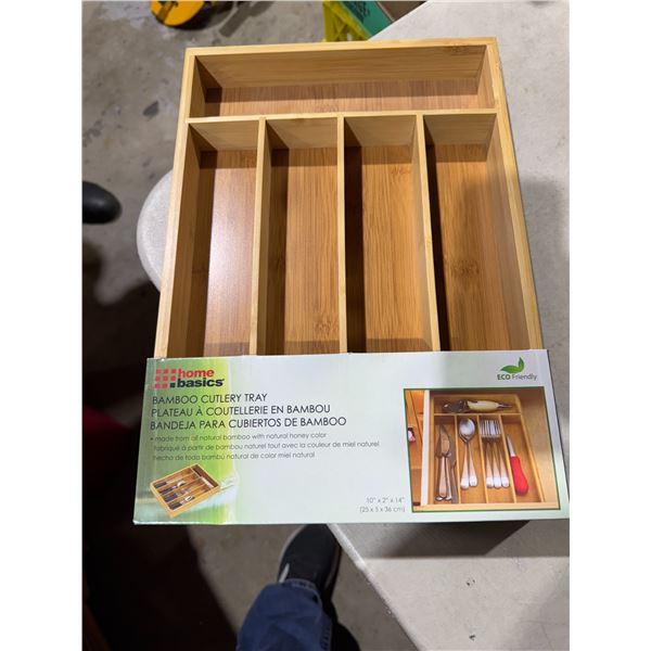 Bamboo cutlery tray