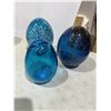 Image 2 : Blue glass egg decor