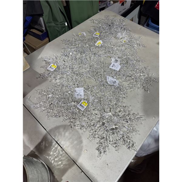 Acrylic snowflakes
