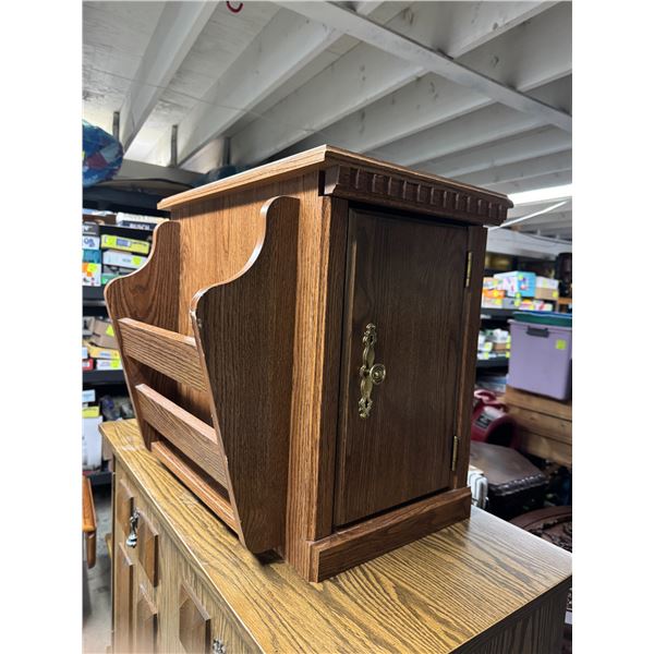 Side table with pullout