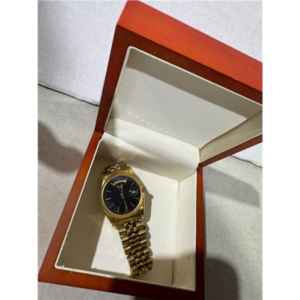 Belova president Day/date wristwatch works