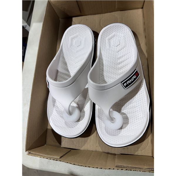 FANAISI New sandals size 42/43