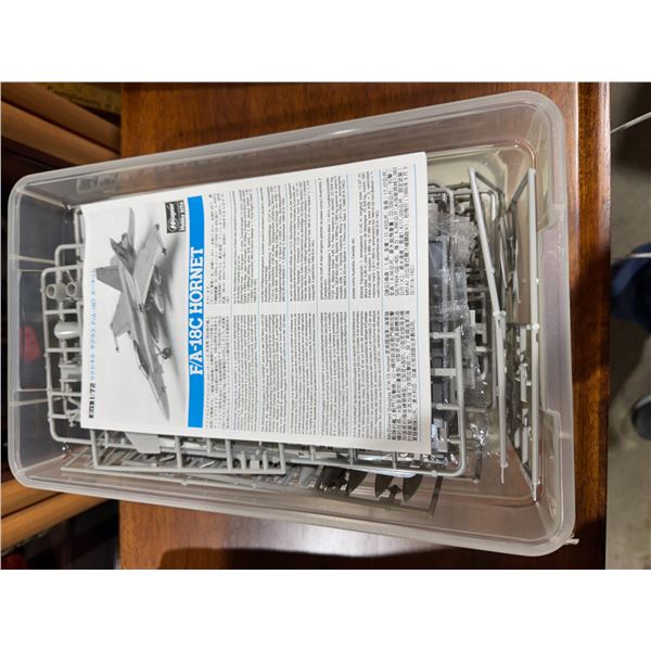 F/a – 18C hornet model 1/72 scale