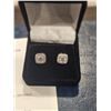 Image 2 : 1.00ct Moissanite stone square shaped earrings