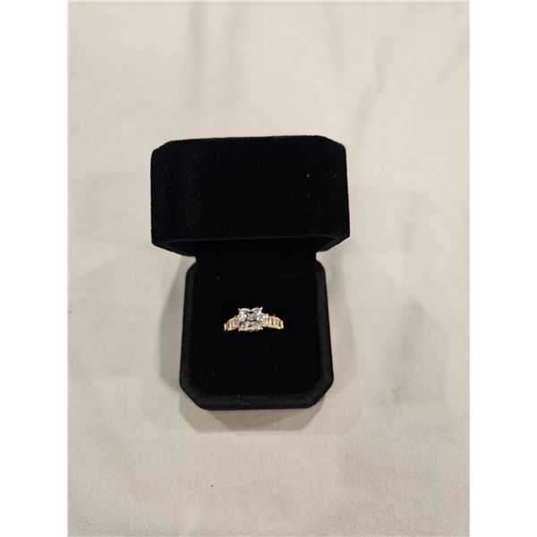 1.5Ct simulated diamond chanel ring