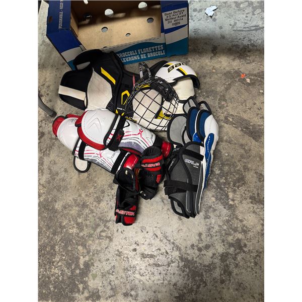 Hockey gear