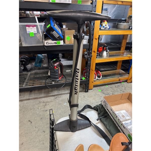 Bike pump