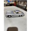 Image 2 : Mercedes-Benz 300 SL diecast car