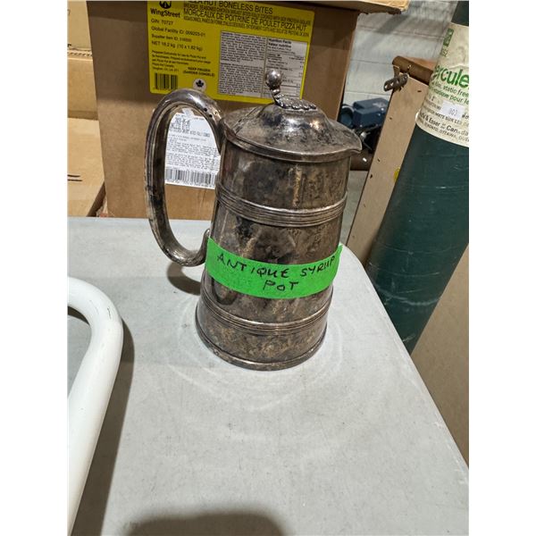 Antiques syrup pot