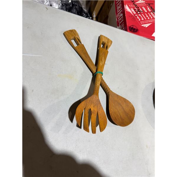 Vintage carved elephant salad, serving set