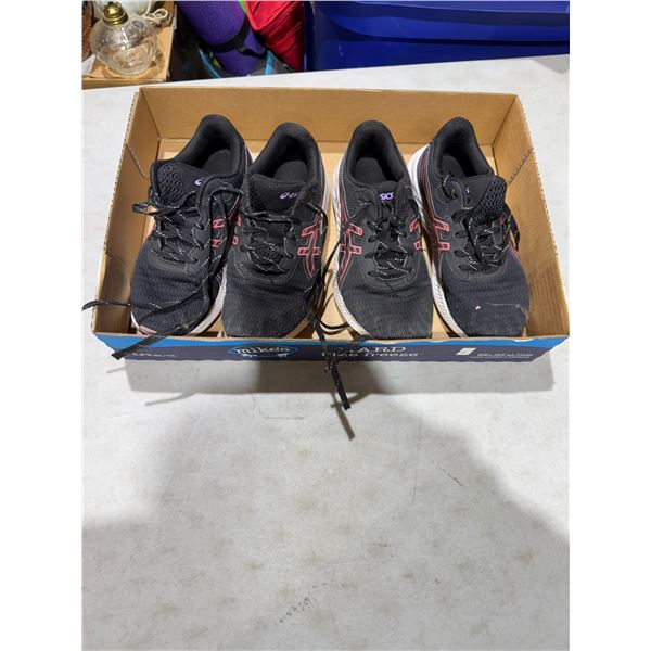 ASICS size 3 shoes