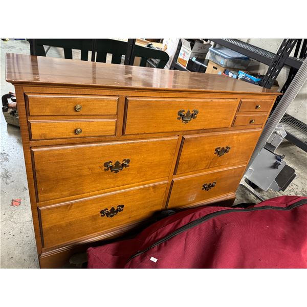 Maple dresser