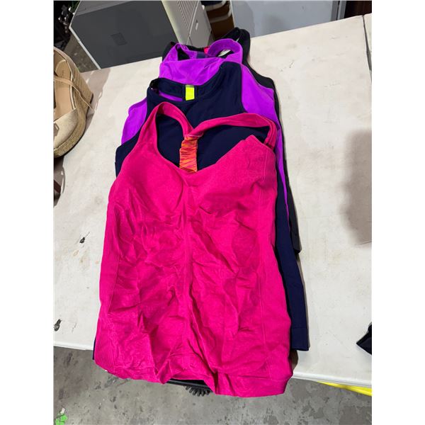 Tops size large seamless