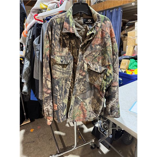 MOSSY  OAK 2XL snap up coat
