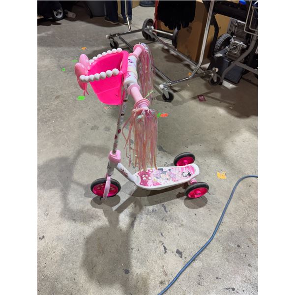 Minnie mouse scooter