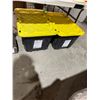 Image 1 : 2 storage bins 102 L tough totes
