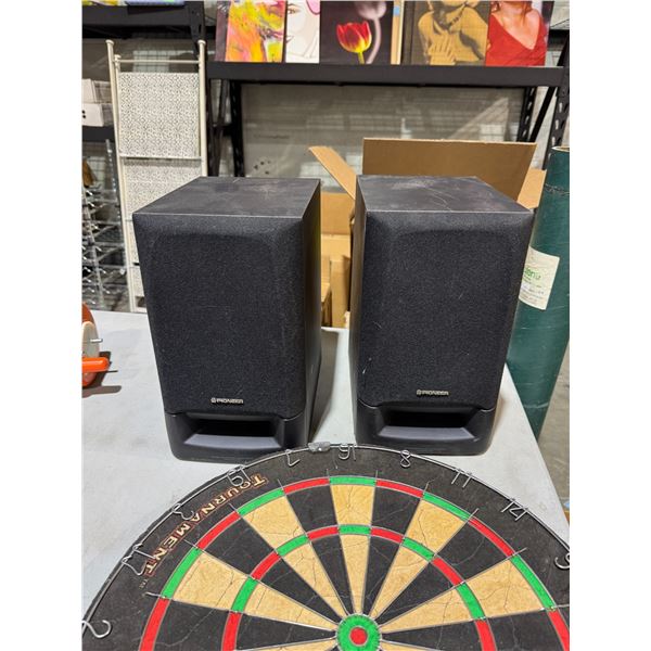 Pioneer speakers