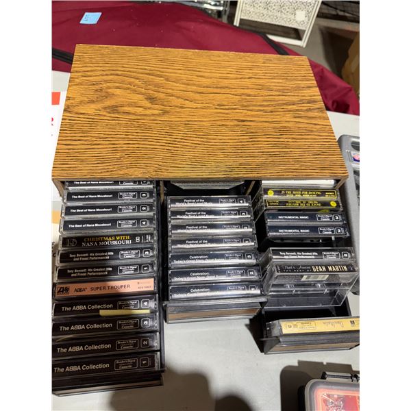 Cassettes ABBA, Nana, curry, and other