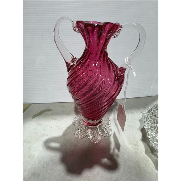 Shelly cranberry vase 1970s Canada