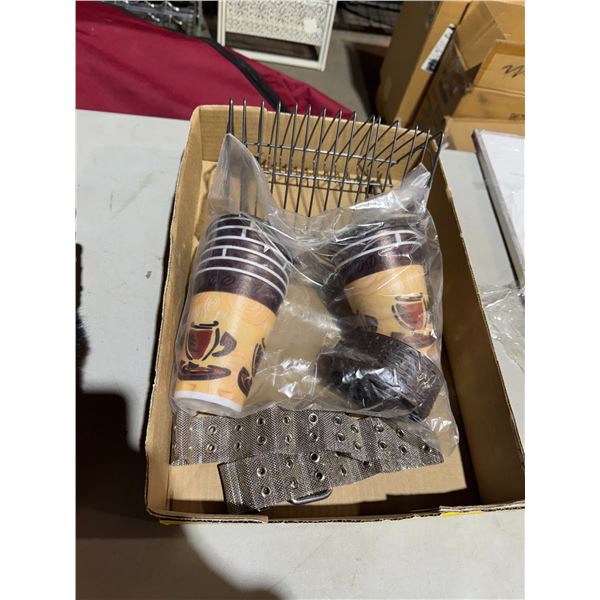 Take out mugs belt, and holder