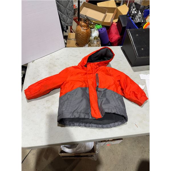 Size 3T coat